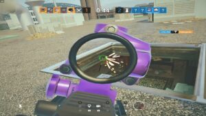 *LOUD* Watch out for my voice - Rainbow six siege