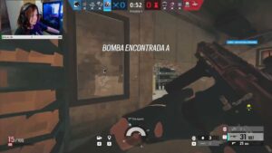 CLUTCH DA LAADY PARA SALVAR O ROUND - MELHORES MOMENTOS RAINBOW SIX SIEGE