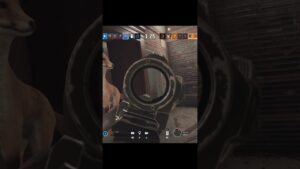 Castle está OP! | Rainbow Six: Siege #shorts