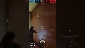 Rainbow six #rainbowsixsiege #rainbowsix #r6 #videojuegos #humor #parati #fyp #memes #foryou