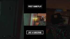 Clutching the round even though i died #Shorts #Rainbow Six Siege