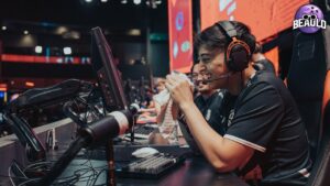 We had to play with our coach - Rainbow Six Siege (Beaulo Vlog) [4K]