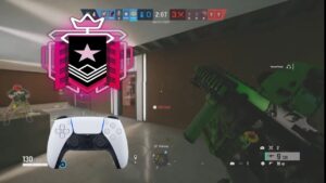 THE #1 BEST *CONTROLLER* CHAMPION + NO RECOIL SETTINGS & SENSITIVITY (PS5/XBOX) - Rainbow Six Siege