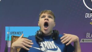 Watching CRINGEY Siege Clips...