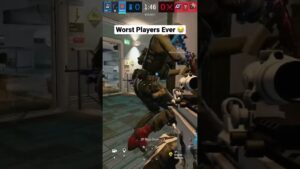 Are These The Worst Players Ever in R6 Siege…🤕 #shorts #rainbowsixsiege