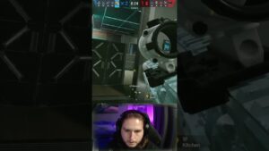 thanks for the shield I guess #shorts #rainbowsixsiege #r6 #siege