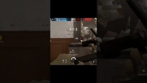 1V3 no Platina de SMG-11 - Rainbow Six Siege