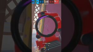 OniJuno Is the best controller player in Rainbow Six Siege