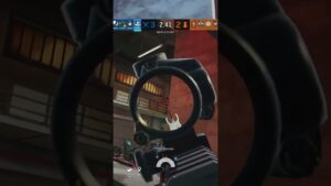 Always trust your ears over your teammates... #rainbowsixsiege #shorts