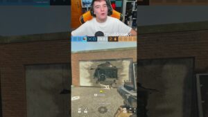 💣ASH EN 1 MINUTO | *Aprende a jugar Ash* | Rainbow SIx Siege | Pablotas  #r6ps5 #shorts