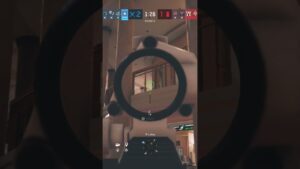Bro what??? #gaming #rainbowsixsiege #ranked #shorts