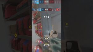 HITTING SUSPICIOUS SHOTS TO CLUTCH | Rainbow Six Siege