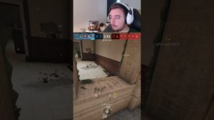 I'm violating players with Ram in Rainbow Six Siege #shorts