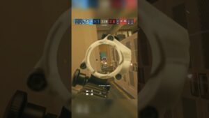 Master chief is to scary sometimes  #youtubeshorts #rainbowsixsiege #gaming