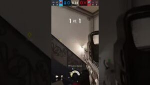 cuando corres para salvar la ronda!!! rainbow six siege....