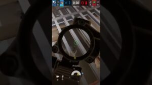 cuando matas al enemigo desde arriba!!! rainbow six siege....