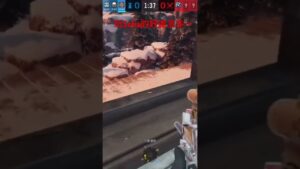 進攻方的剋星是她??!! #shortsvideo #shortvideo #虹彩六號 #rainbowsixsiege