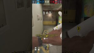 Capitão Clutch 1v2 - Rainbow Six Siege