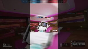 Clutch or you die #shorts #rainbowsixsiege #jynxzi #r6siege