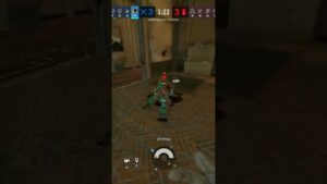 NUT SHOT RAINBOW SIX SIEGE LOL #rainbowsixsiege #6siege #r6 #gaming #rainbowxsix #heavymettle