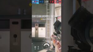 Who Else Does This? #youtubeshorts #shorts #rainbowsixsiege #r6s #r6siege #jynxzi