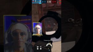 A melhor coisa a se fazer em #rainbowsixsiege é isso. iaushAISUH #shorts #rainbow6siege