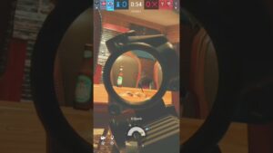 Can I clutch this up in rainbow six siege #gaming #tomclancysrainbowsixsiege #videogames #shorts 🔥