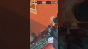 I pre-fired him with a grenade  #rainbowsixsiege #ranked