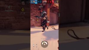 cuando el enemigo no se entera de nada!!! rainbow six siege...