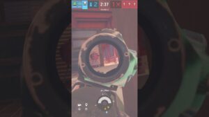 Runout with Ela on chalet in #rainbowsixsiege #trendingshorts #r6siege