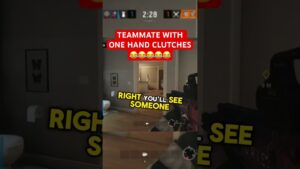 WHAT A CLUTCH IN SIEGE #r6 #siege #seige #rainbowsixsiege #tomclancysrainbowsixsiege
