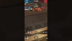 Du vrai Skill😨#salty #rainbowsixsiege #r6 #saltyacademy #shortsfeed #sixquatre #france #fun