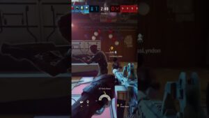NEW maestro and alibi glitch. #rainbowsixsiege #6siege #controller #rainbowsixsiegeclip #r6siege