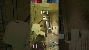 Insane Lesion Clutch 🔥 - Rainbow Six Siege