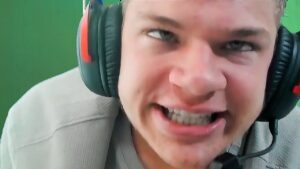 Jynxzi vs Avid For $1000... (Rainbow Six Siege)