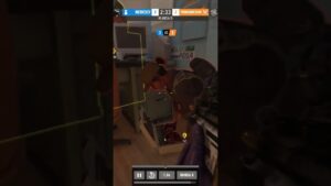 How to loose 1v1 in Rainbow Six Siege #rainbowsixsiege #r6siege #rainbowsix #gaming #games #streamer
