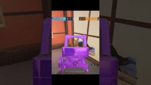 The most OP glitch I've ever encountered  #rainbowsixsiege #r6montage #funny #shorts #glitch #bug