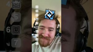 What do you think? 😂💀 #r6 #r6s #r6siege #siege #rainbowsixsiege #ghosty #rainbowsix